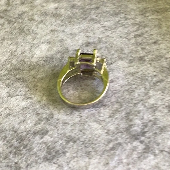 Silver Ring with Purple Gemstone - Picture 6 of 8